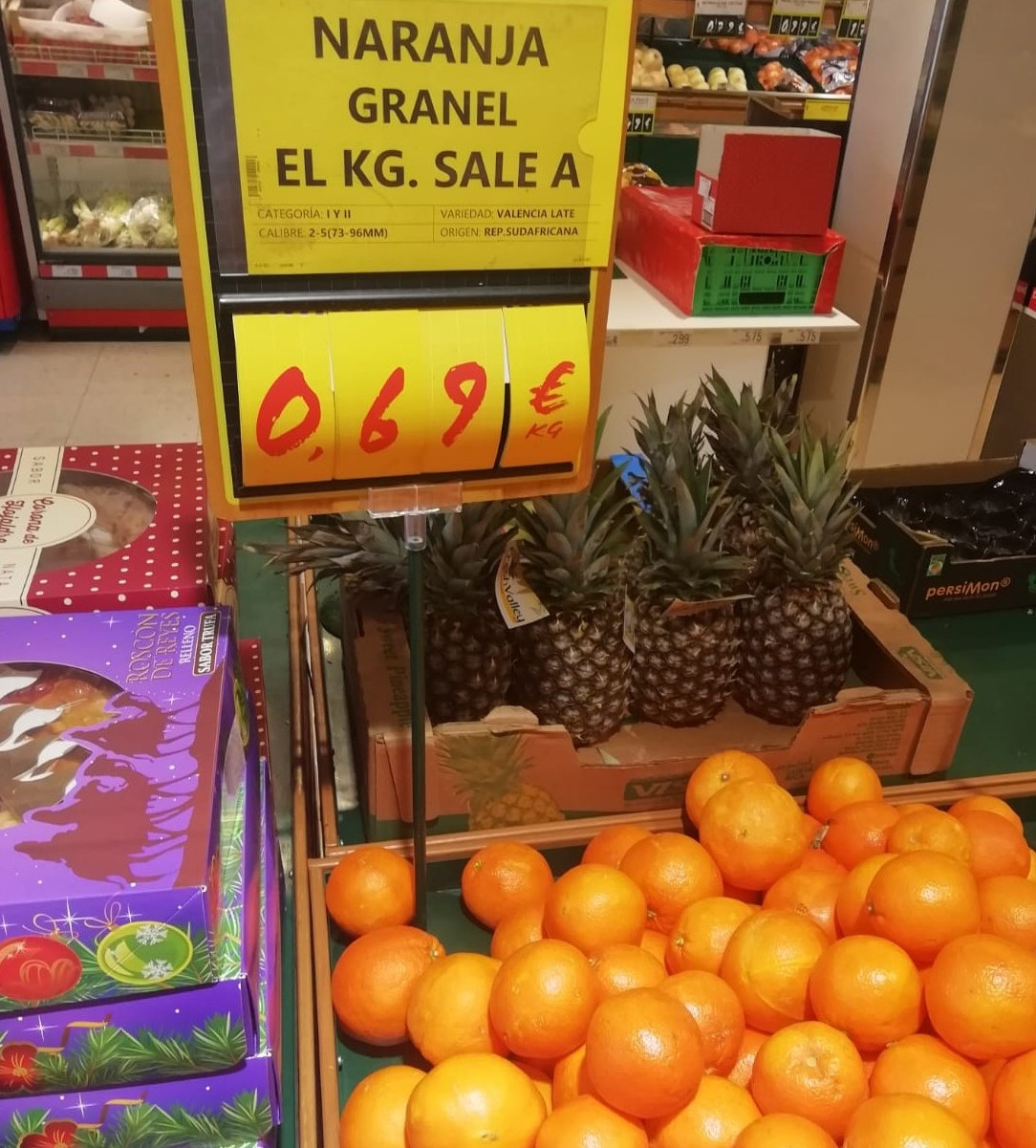 Supermercado Día naranjas Sudráfrica (Foto La Unió)