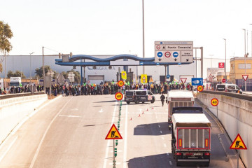 Protesta puerto (Foto La Unió)