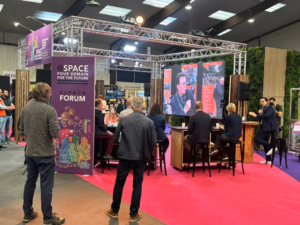 Feria Space 22 (Foto JL Gonz&aacute;lez)
