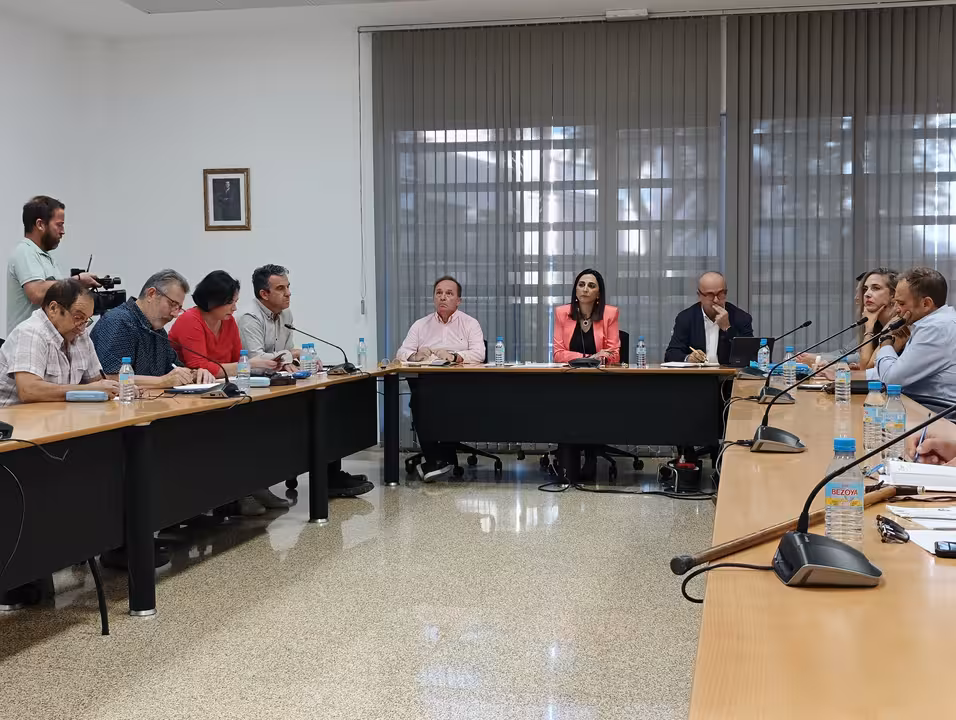Reuni&oacute;n de la Mesa del Secano de la Regi&oacute;n de Murcia presidida por Sara Rubira (Foto CARM)
