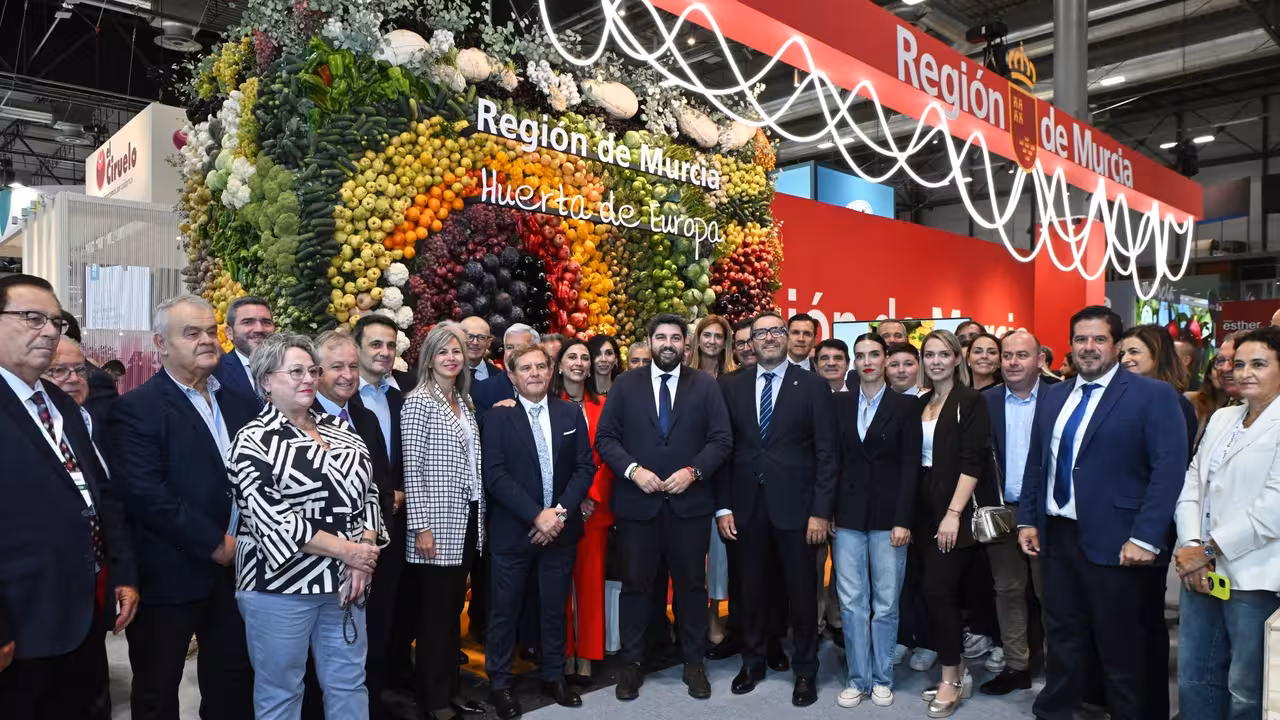 L&oacute;pez Miras en Fruit Attraction 2024 (Foto CARM)