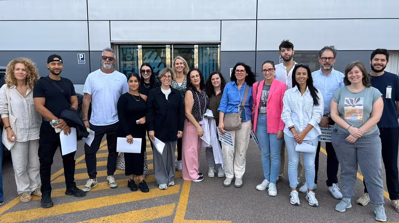 Visita de 'influencers' a invernaderos solares de Almer&iacute;a (Foto Hortiespa&ntilde;a)