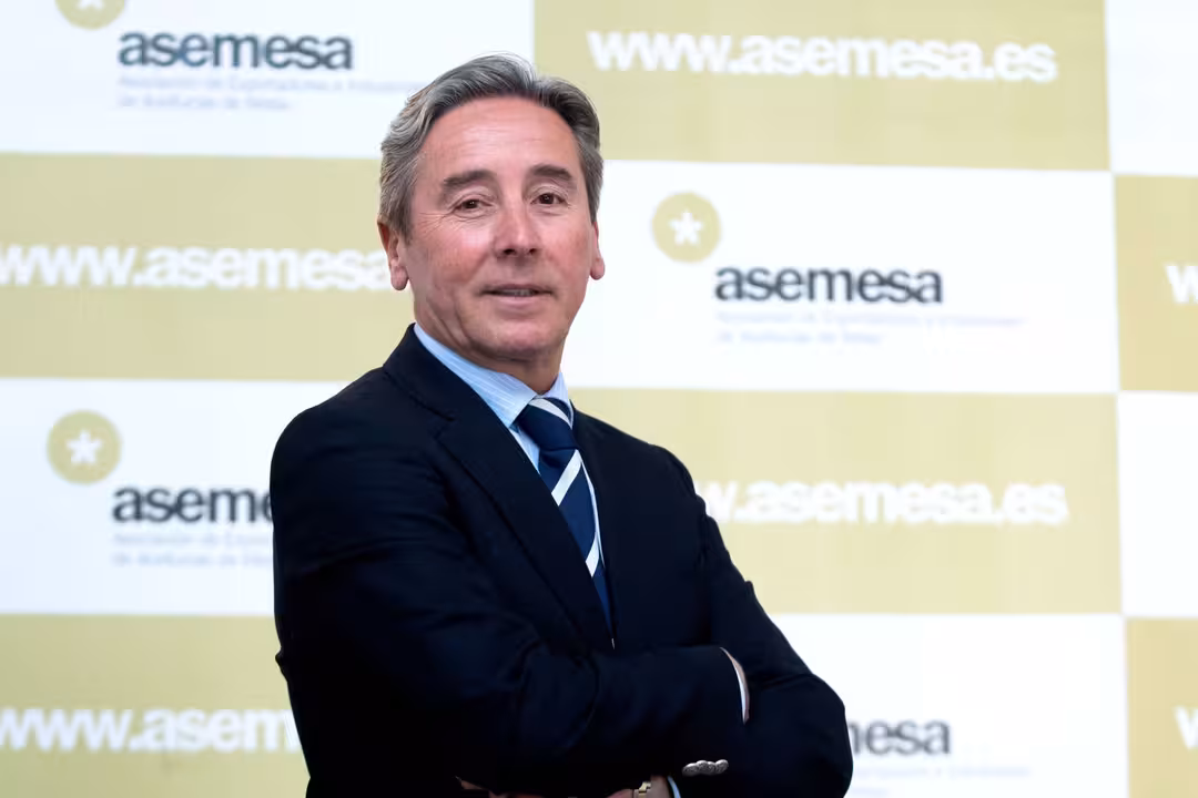 Antonio de Mora . Secretario General de ASEMESA