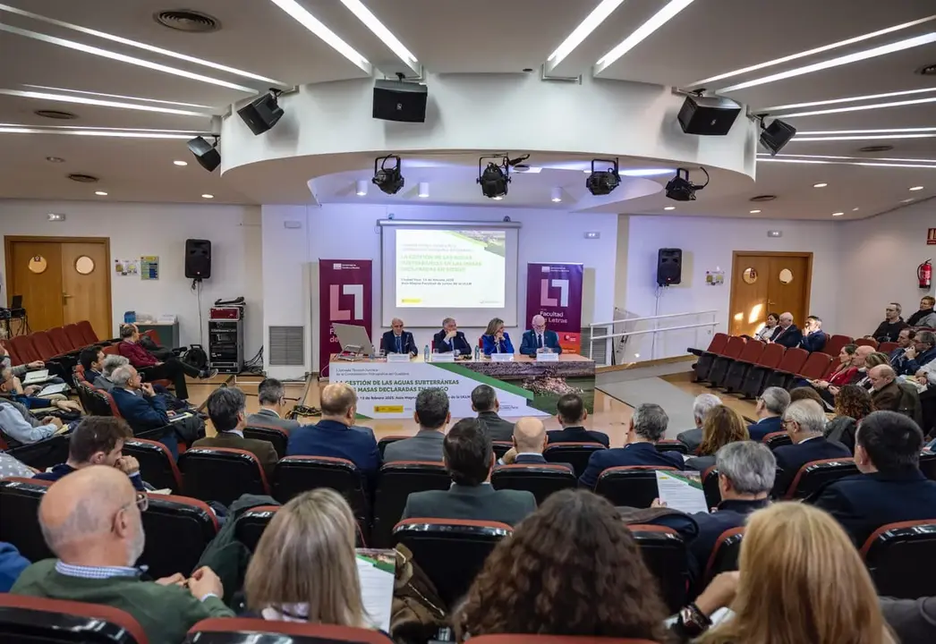 Jornada La gesti&oacute;n de las aguas subterr&aacute;neas en las masas declaradas en riesgo (Foto CHG)