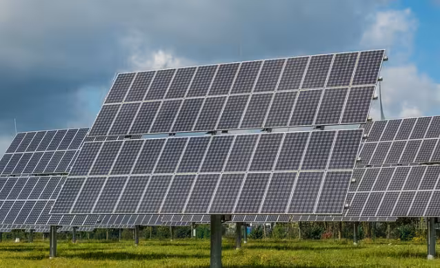 Panel solar (Foto Asaja M&aacute;laga)