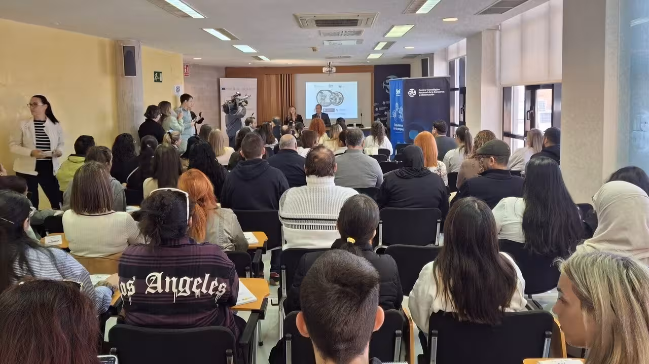 Celebraci&oacute;n de la jornada 'Conectando Oportunidades' (Foto CARM)