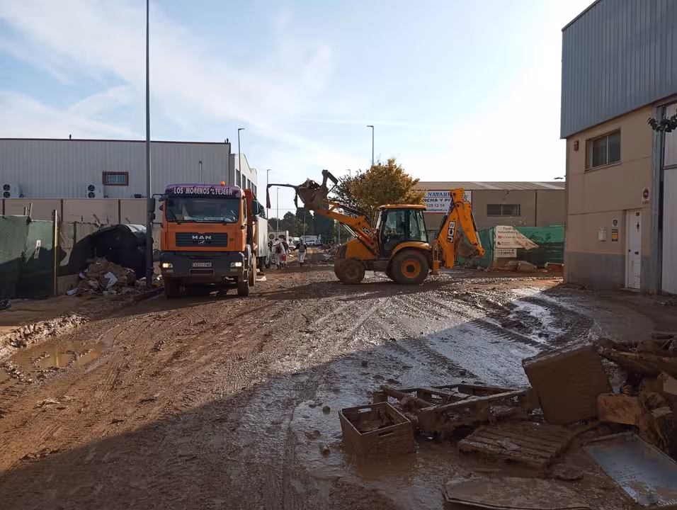 Da&ntilde;os por la DANA en un pol&iacute;gono industrial (Foto Generalitat valenciana)