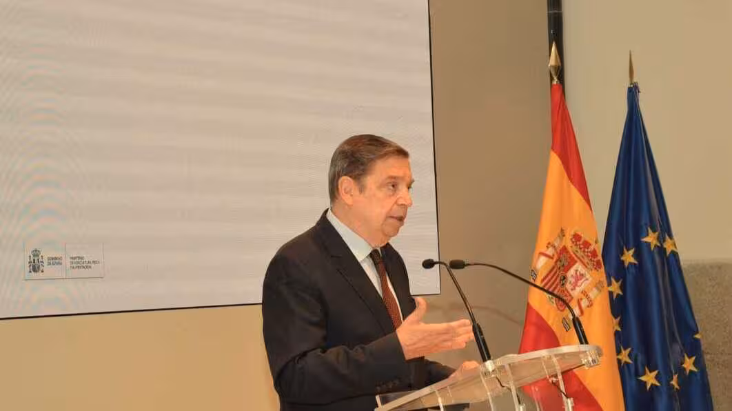 El ministro de Agricultura, Pesca y Alimentaci&oacute;n, Luis Planas (Foto MAPA) Archivo