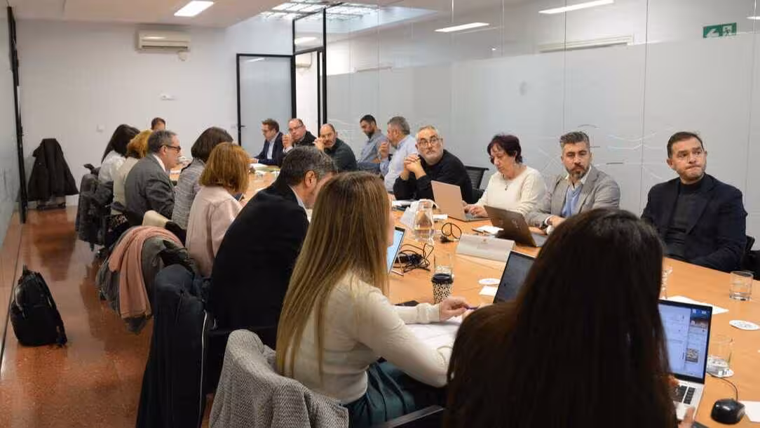 Reuni&oacute;n de la mesa sectorial av&iacute;cola de puesta y carne (Foto MAPA)
