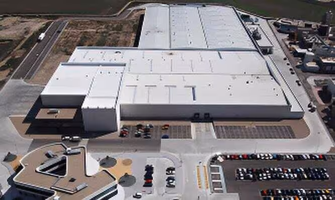 Centro Log&iacute;stico de Queser&iacute;as Entrepinares (Foto Grupo Entrepinares)