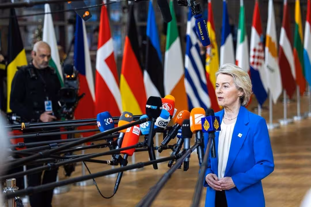 &Uacute;rsula von del Leyen en una comparecencia ante la prensa (Foto CE - Servicio Audiovisual
Cooperadores
Productor:
CE - Servicio audiovisual
Fot&oacute;grafo:
Bogdan Hoyaux
Derechos de autor
Uni&oacute;n Europea)