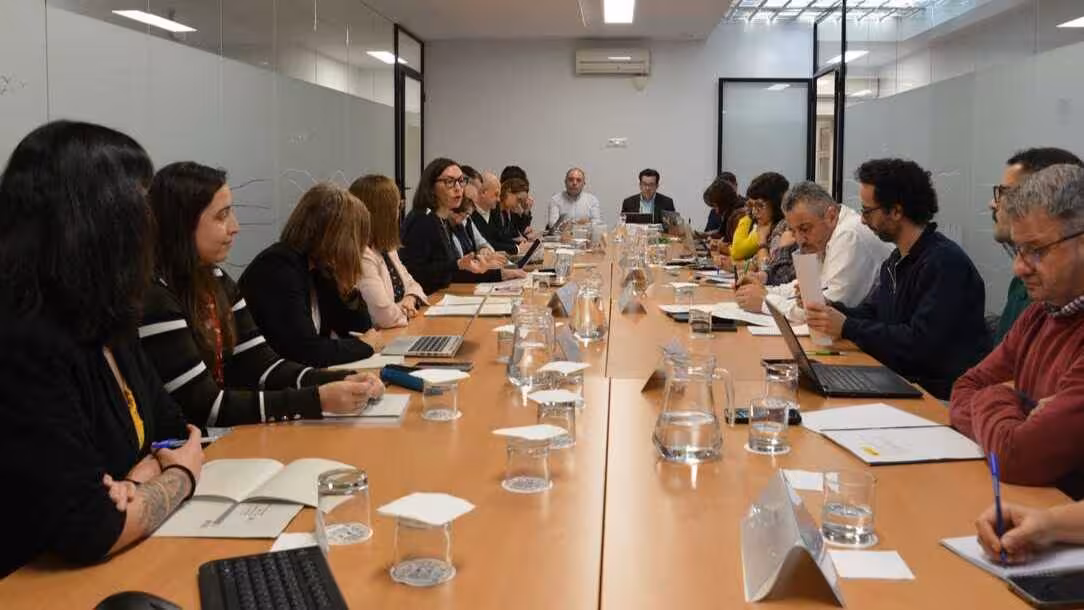 Reuni&oacute;n de la Mesa Sectorial Ap&iacute;cola (Foto MAPA)