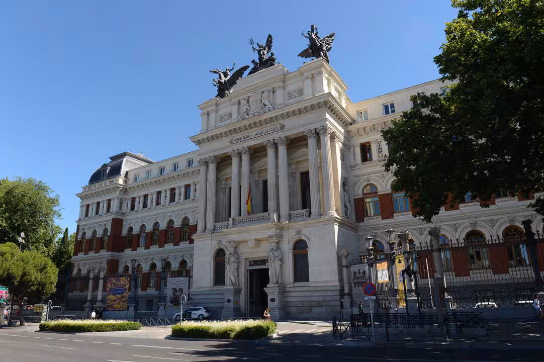 Fachada del Ministerio de Agricultura, Pesca y Alimentaci&oacute;n (Foto MAPA)