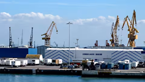 Terminal de Exportaciones del Puerto (Foto Junta de Andaluc&iacute;a).jpg