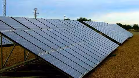 Planta solar fotovoltaica de 100kW en la EDAR de Pilar de la Horadada (FotoIVEM) Archivo