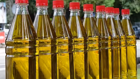 Botella de aceite de oliva (Foto Uni&oacute;n de Uniones)