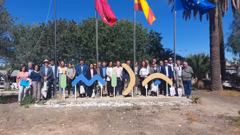 Rubira y una delegaci&oacute;n de Iberoam&eacute;rica en su visita al IMIDA (Foto CARM)