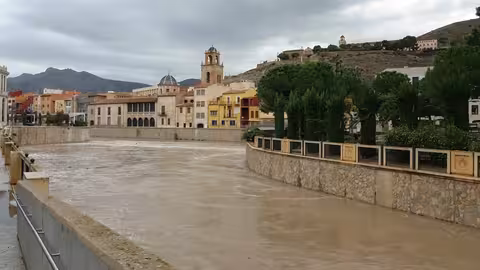 R&iacute;o Segura a su paso por la Vega Baja inundado durante la DANA de 2019 (Foto CHS) Archivo