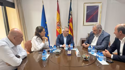 Reuni&oacute;n de Barrachina y el Scrats (Foto Generalitat valenciana)