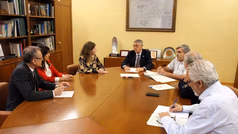 Urrea se re&uacute;ne con la presidenta de la Aemet (Foto CHS)