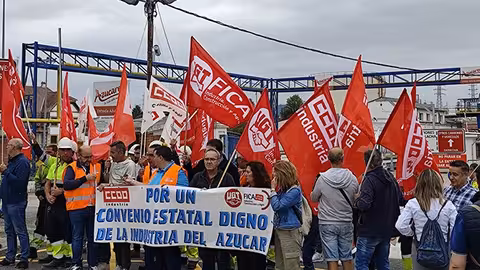 Concentracion_en Miranda de Ebro_Azucarera (Foto UGT FICA)