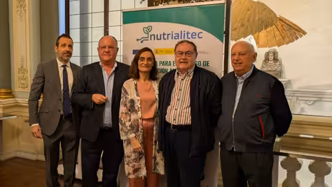 Responsables y t&eacute;cnicos del CTNC en la Jornada Alimentaria de Agrupal (Foto CTNC)