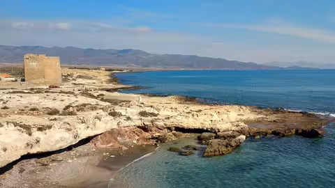 Dunas f&oacute;siles en el entorno de la Torre de Cope, en el Parque Regional de Cabo Cope y Puntas de Calnegre (Foto CARM).