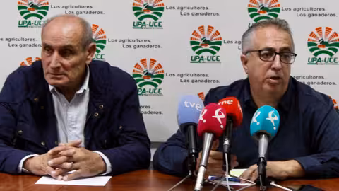 Rueda de Prensa sobre movilizaciones por la lengua azul (Foto UPA-UCE Extremadura)