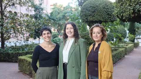 Las investigadoras Ana Andreu, Mar&iacute;a Jos&eacute; Mu&ntilde;oz y Mar&iacute;a P. Gonz&aacute;lez (Foto UCO)