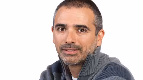 Julio Barea
Responsable del Programa de Campa&ntilde;a de Aguas de Greenpeace.