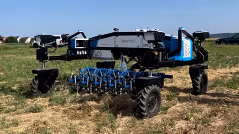 Robot agr&iacute;cola Tipard 1800 (Foto Zetrack)