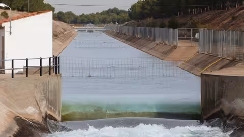 Canal del trasvase Tajo-Segura (Foto Miteco)
