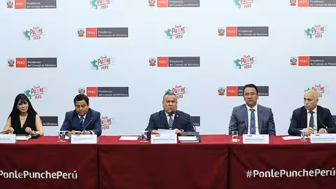 Conferencia de prensa sobre el proyecto de irrigaci&oacute;n Majes Siguas (Fotos PCM)