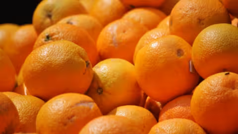 Naranjas importadas (Foto La Uni&oacute;)