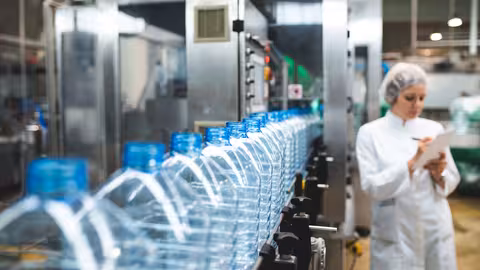 Seguridad y calidad alimentaria del sector del agua envasada (Foto Aneabe)