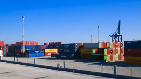 Terminal de contenedores (Foto Autoridad Portuaria de la Bah&iacute;a de C&aacute;diz)