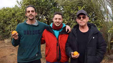 Rub&eacute;n Bartual creador de una tienda online de naranjas tras la DANA (Foto AVA_Asaja)