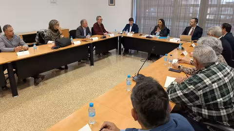 Sara Rubira durante la reuni&oacute;n de la Mesa de Ordenaci&oacute;n Ganadera (Foto CARM)