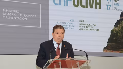 Luis Planas en la presentaci&oacute;n de la XXII edici&oacute;n de Expoliva (Foto MAPA)