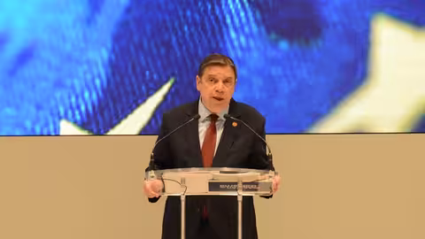 Luis Planas presenta el balance de aplicaci&oacute;n del segundo a&ntilde;o del Plan Estrat&eacute;gico de la PAC (Foto MAPA)
