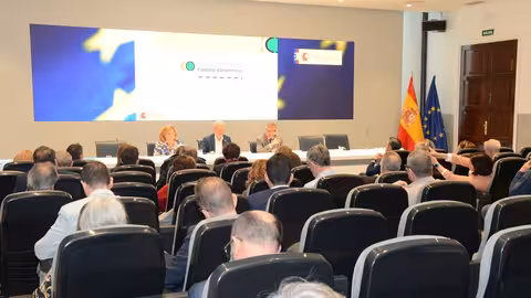 El Observatorio de la Cadena Alimentaria analiza la Estrategia Nacional de Alimentaci&oacute;n (Foto MAPA)