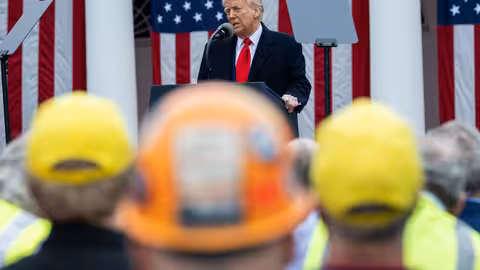 Intervenci&oacute;n de Trump en el acto del D&iacute;a de la Liberaci&oacute;n arancelaria (Imagen de The White House en X)