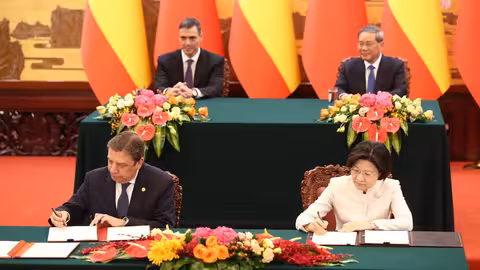 Espa&ntilde;a y China firman dos nuevos protocolos de exportaci&oacute;n para potenciar el mercado de las cerezas y el porcino (Foto MAPA)