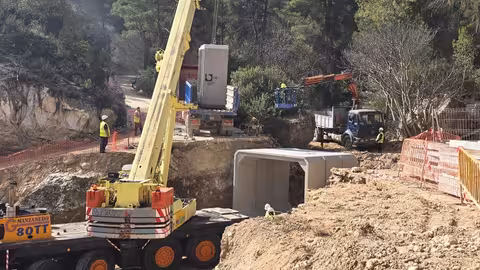Trabajos de emergencia para reparar los da&ntilde;os de la DANA en el embalse de La Fuensanta (Foto CHS)