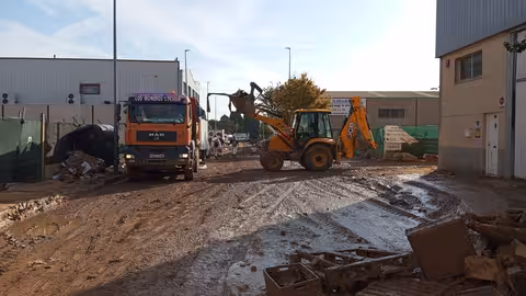 Da&ntilde;os por la DANA en un pol&iacute;gono industrial (Foto Generalitat valenciana)
