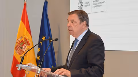 Luis Planas en rueda de prensa (Foto MAPA)