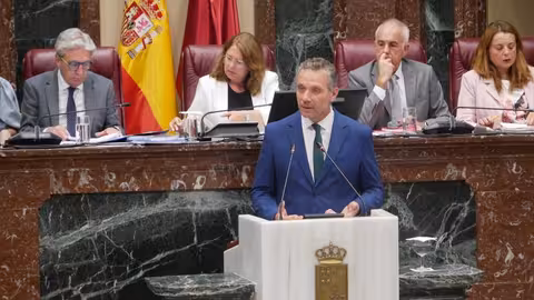 Joaqu&iacute;n Segado defiende la proposici&oacute;n del PP de crear una Comisi&oacute;n para analizar en la Asamblea el recorte al trasvase Tajo-Segura (Foto PP Regi&oacute;n de Murcia)