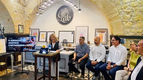 Presentaci&oacute;n de las II Jornadas del Caf&eacute; Asi&aacute;tico Cartagenero (Foto Hostecar)