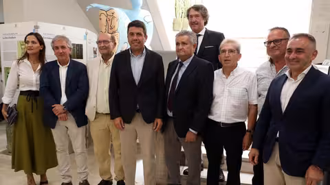 Carlos Maz&oacute;n anuncia 1,7 millones de euros para la licitaci&oacute;n de las obras de modernizaci&oacute;n de regad&iacute;os de los sectores 42-43-44 de la acequia Real del J&uacute;car (Foto Generalitat Valenciana)