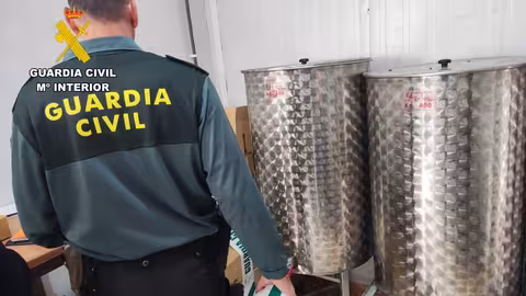Operaci&oacute;n Piquera contra la distribuci&oacute;n ilegal de miel (Foto Guardia Civil)